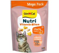 Вітаміні GimCat NUTRI MULTI-VITAMIN BITES HUHN для котів мультивітамін, серця з куркою 425г, 419688