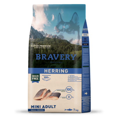 Сухий корм для собак дрібних порід BRAVERY Herring Mini Adult з оселедцем 7 кг