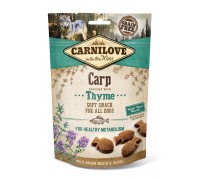 Ласощі для собак Carnilove Dog Semi Moist короп, чебрець для собак 200 г 111374
